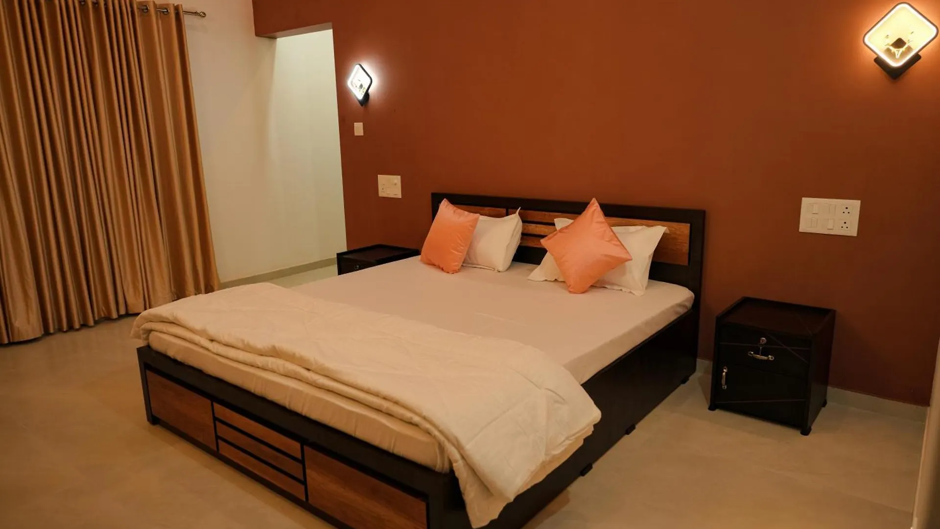 The Calm County Homestay 마난타바디